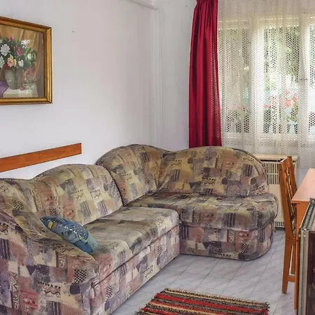 Two Bedroom Holiday In Дом отдыха *